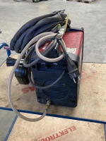 Gebruikte Lincoln Invertec V160 - T Pulse lasmachine/lasapparaat.